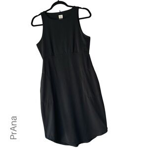 PRANA | BLACK EMERALD LAKE DRESS LIKE NEW POCKETS STRETCH | MEDIUM